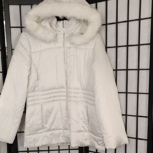 Jones New York- Off- White Sateen Like Beautiful Hooded Puffer Jacket
